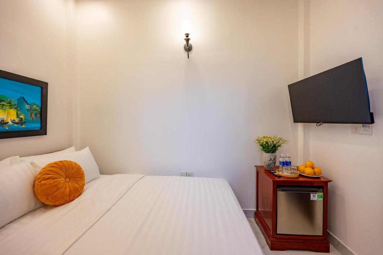 Golden Sun Hotel هوي ان المظهر الخارجي الصورة
