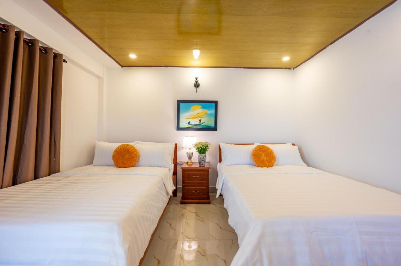 Golden Sun Hotel هوي ان المظهر الخارجي الصورة