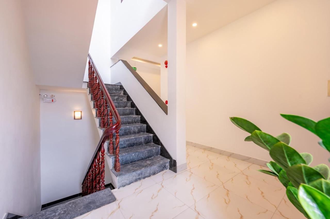 Golden Sun Hotel هوي ان المظهر الخارجي الصورة