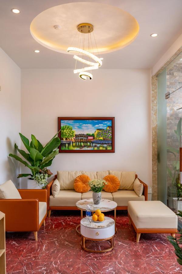 Golden Sun Hotel هوي ان المظهر الخارجي الصورة